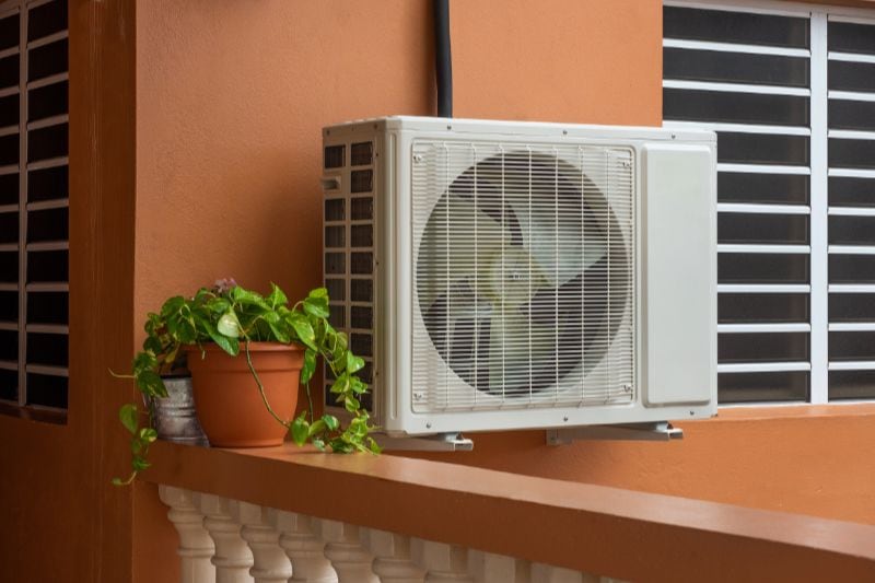 Image of a heat pump. Air Conditioners versus Heat Pumps.